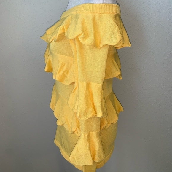 Boston Proper Yellow Ruffle Tiered Off the Shoulder Blouse Size Small - Picture 3 of 7